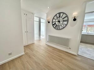 Photo 23- click for photo gallery